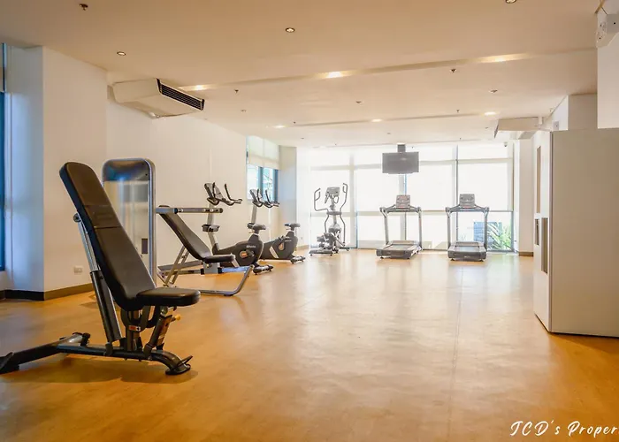 56sqm 2br At Mactan Newtown Pool And Access! Leilighet *