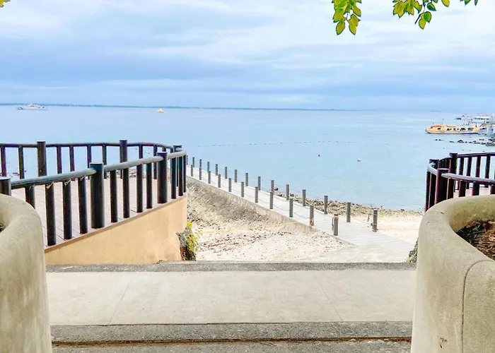 56sqm 2br At Mactan Newtown Pool And Access! Leilighet *